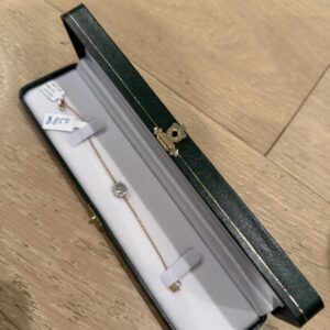 1.09CT RADIANT PENDANT BRACELET